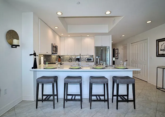 Apartment Sandpiper's Cove 503 Sandpiper's Cove Waterfront 3 Bedroom 2 Bathroom 23141 *