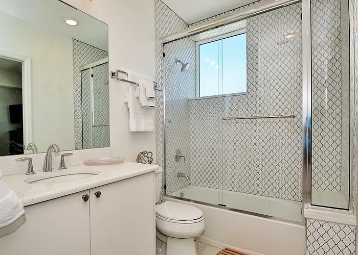 Apartment Sandpiper's Cove 503 Sandpiper's Cove Waterfront 3 Bedroom 2 Bathroom 23141 Clearwater Beach