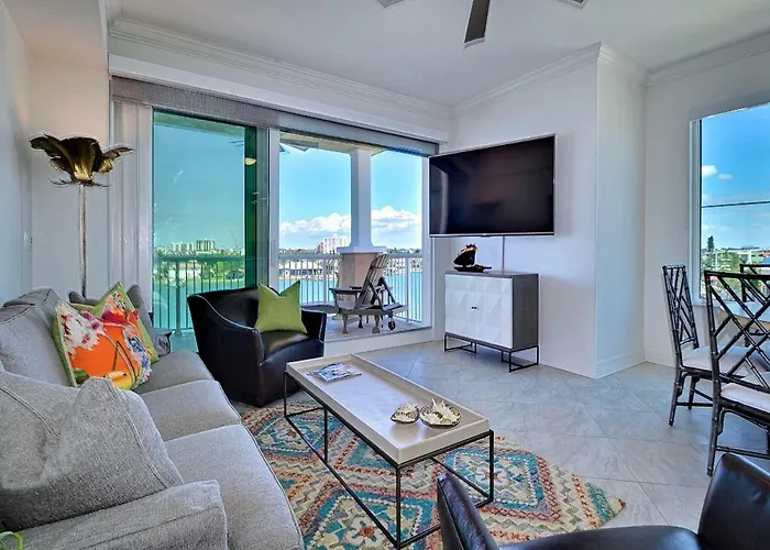 Sandpiper's Cove 503 Sandpiper's Cove Waterfront 3 Bedroom 2 Bathroom 23141 Apartment *